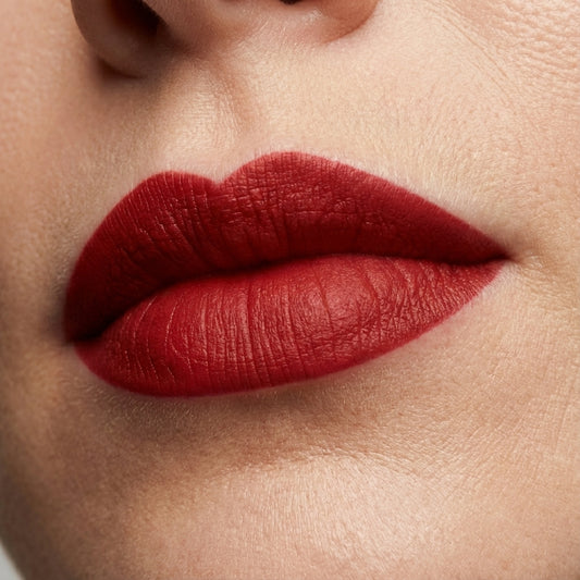 Rouge à lèvres velours mat texture douce
