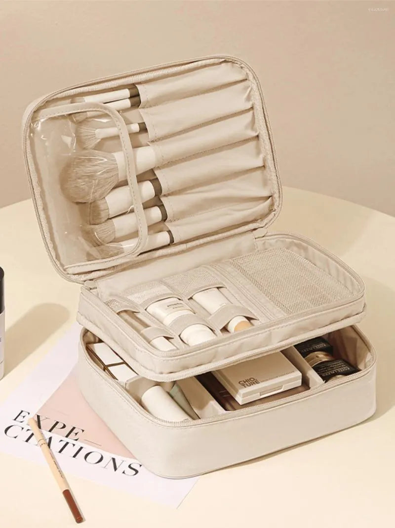 Thickened Oxford cloth unisex toiletry bag in a neutral color