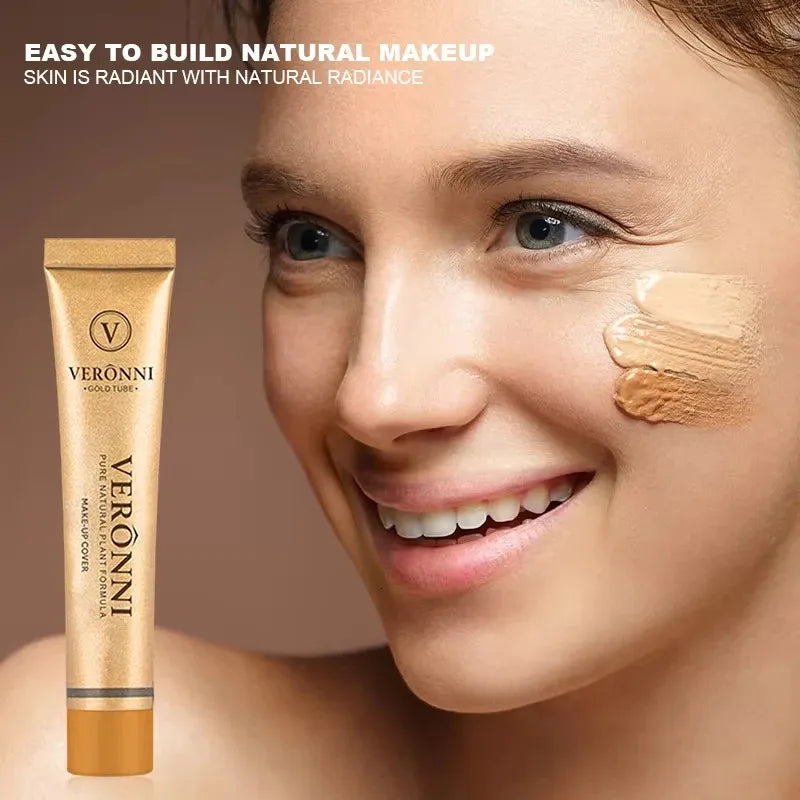 Cream concealer product in a compact container with matte finish