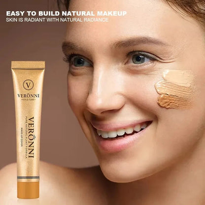 Cream concealer product in a compact container with matte finish