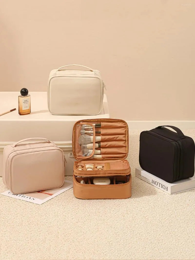 Thickened Oxford cloth unisex toiletry bag in a neutral color