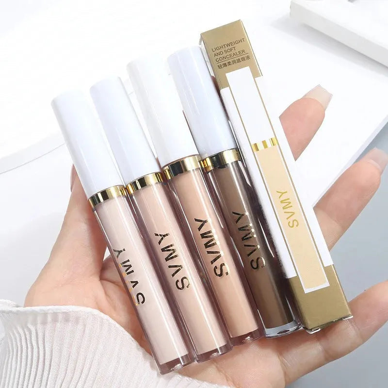 Waterproof liquid concealer with matte finish in packaging