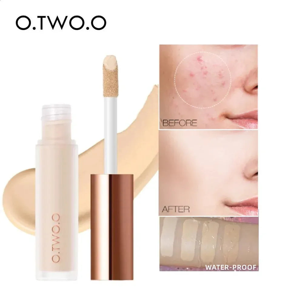Liquid concealer product in cosmetic packaging with applicator