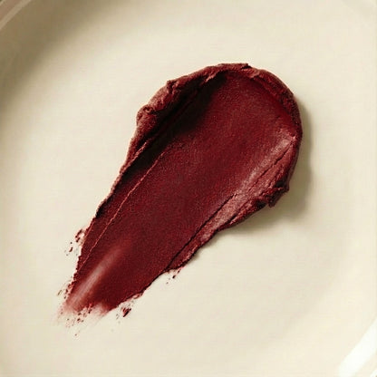 Rouge à lèvres finition douce Parisien