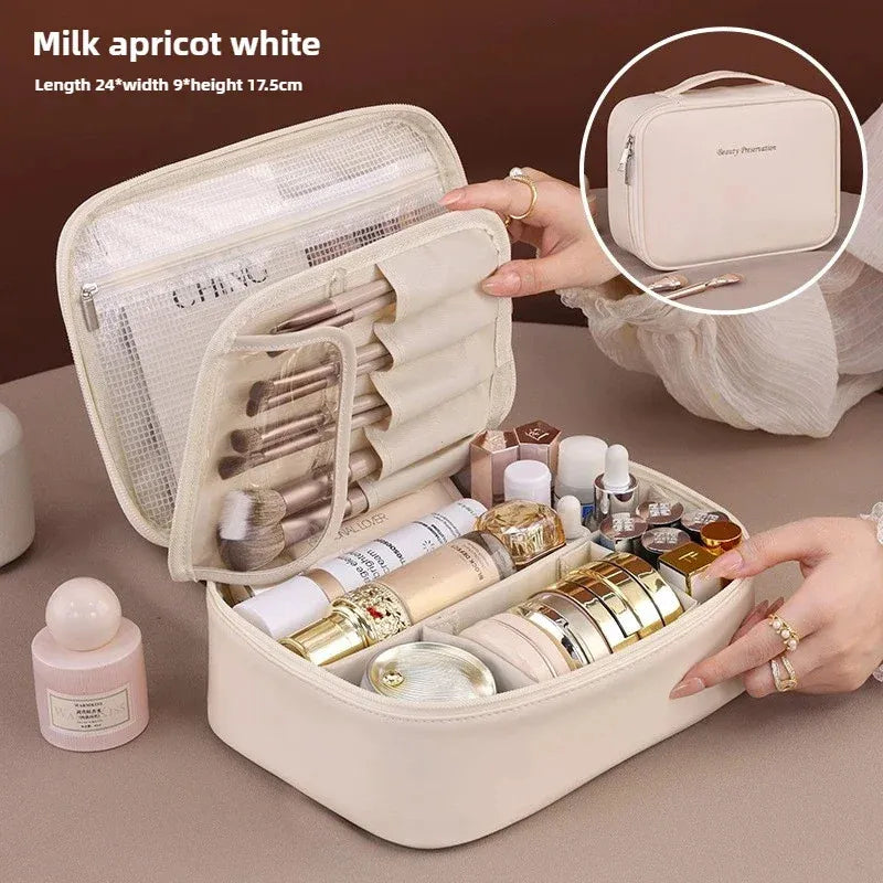 Portable makeup bag with large capacity interior open