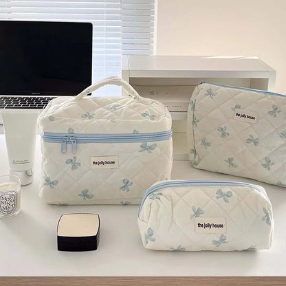 Side view displaying cotton material texture and bag structure