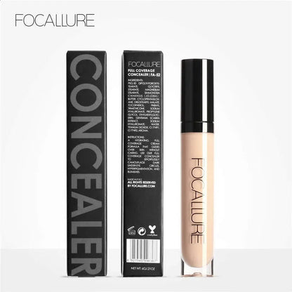 Comparison showing blended concealer creating even skin tone on hand