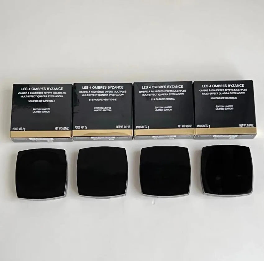 Four-color eyeshadow palette showing matte and shimmer finishes