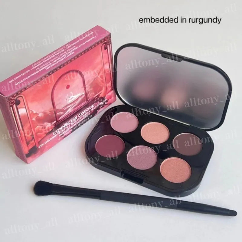 Eyeshadow palette with included application brush